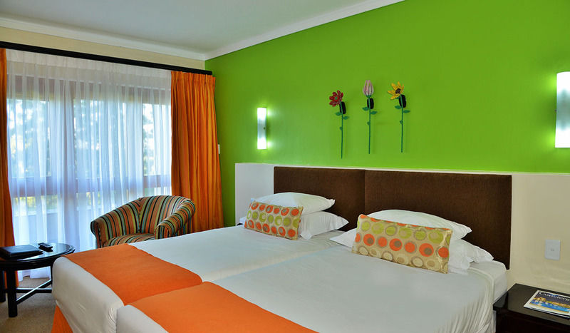 Protea Hotel Winkler White River Exterior photo